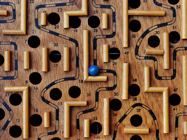 labyrinth-1738039blauw-web