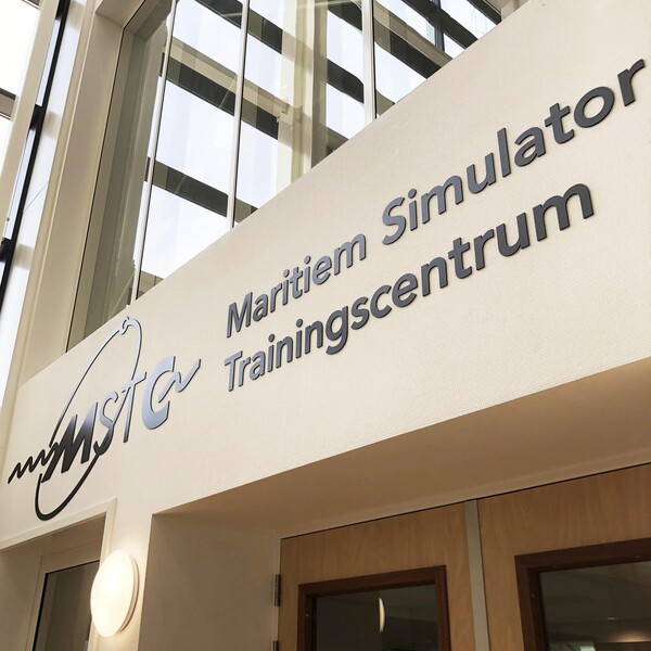 Gevelbelettering detail