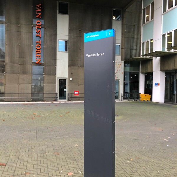 vrijstaande zuil